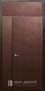 Стальная дверь С фрамугой №7 - фото вид снаружи