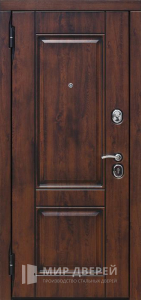 Металлическая дверь в дом №7 - фото вид изнутри