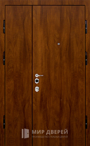 Тамбурная дверь №3 - фото вид снаружи